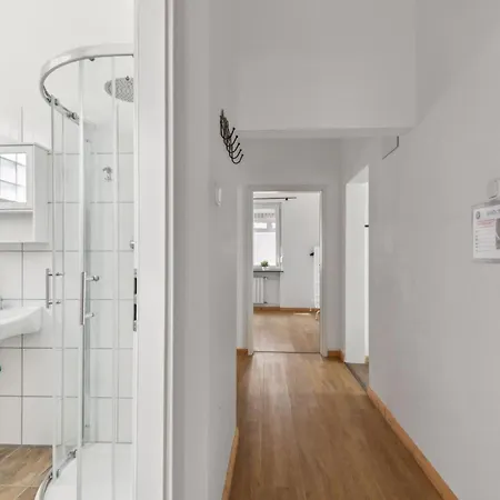 Apartment Monteur - Fuer Bis Zu 4 Personen In 65462 - Gg15 *