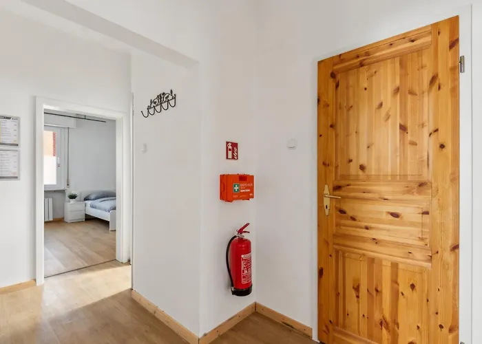 Monteur - Fuer Bis Zu 5 Personen In 65462 - Gg15 Apartman Ginsheim-Gustavsburg